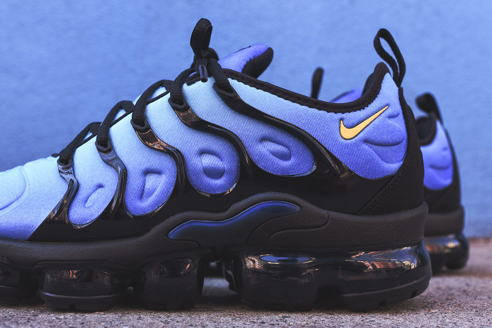 vapormax plus blue black