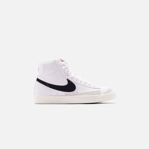 Nike Blazer Mid '77 - Vintage White / Black 1