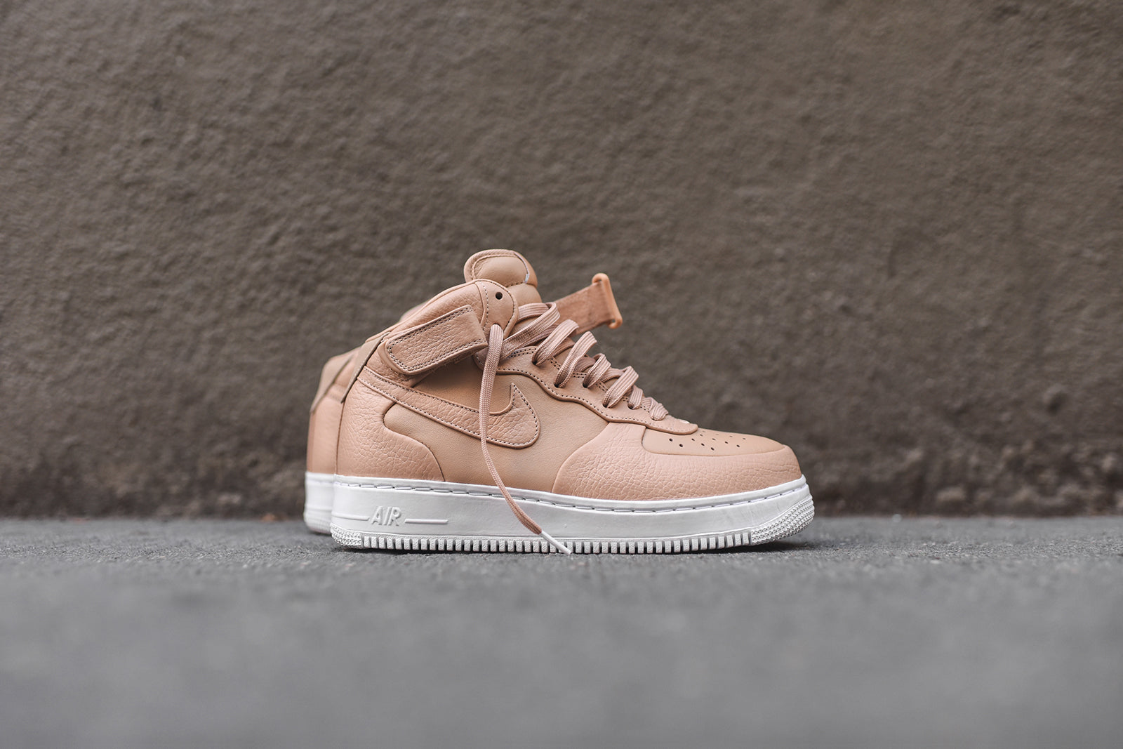 nikelab air force 1 mid tan