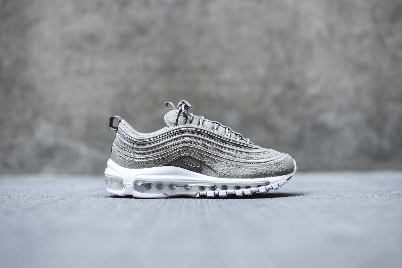 nike womens air max 97