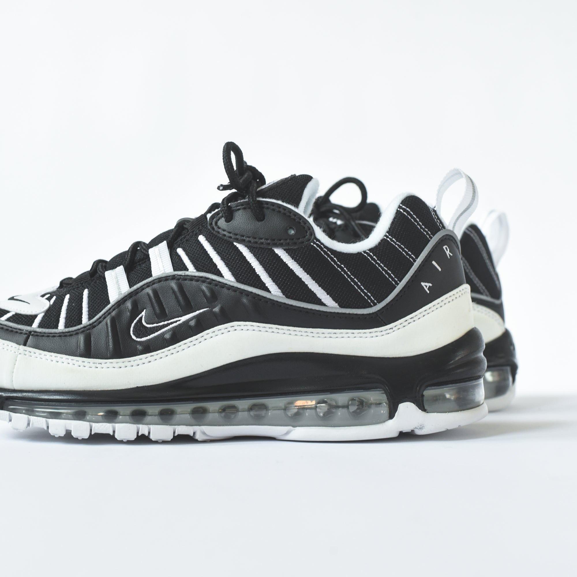 white and black air max 98