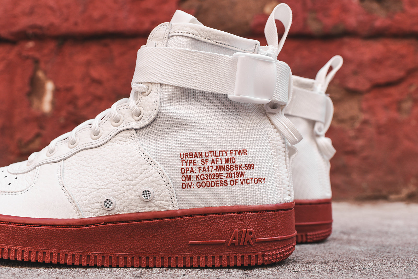 nike urban utility ftwr sf af1 mid