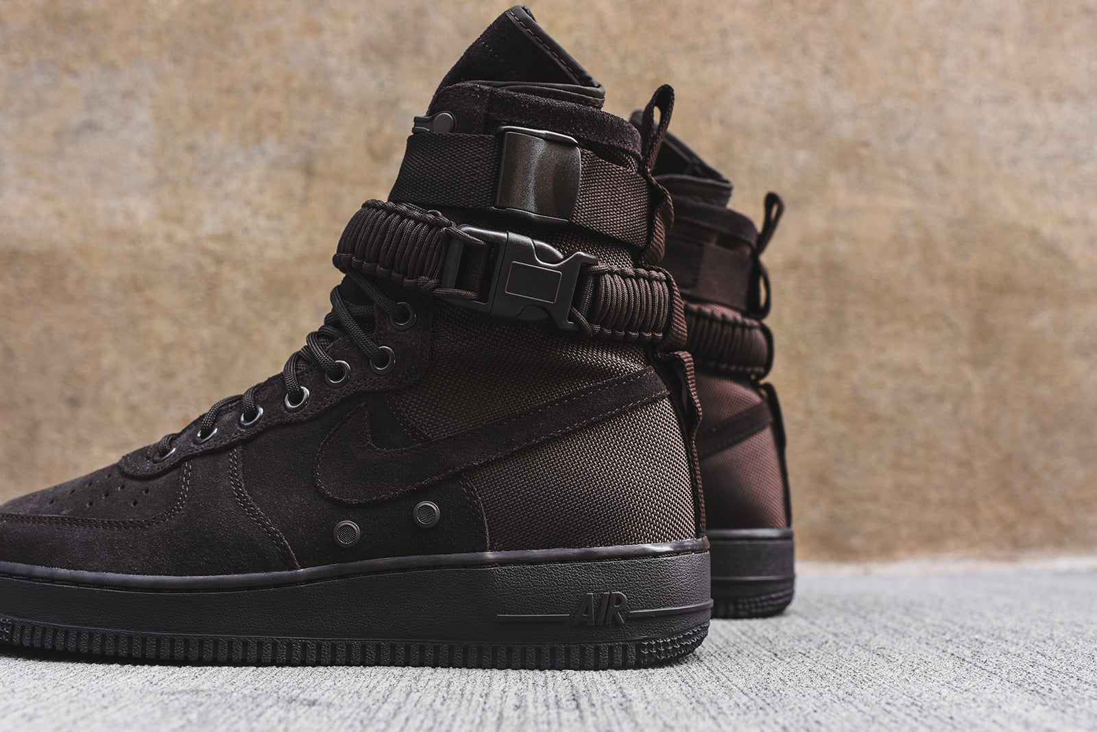 【新品未使用】NIKE SF AF1 VELVET BROWN 26cm