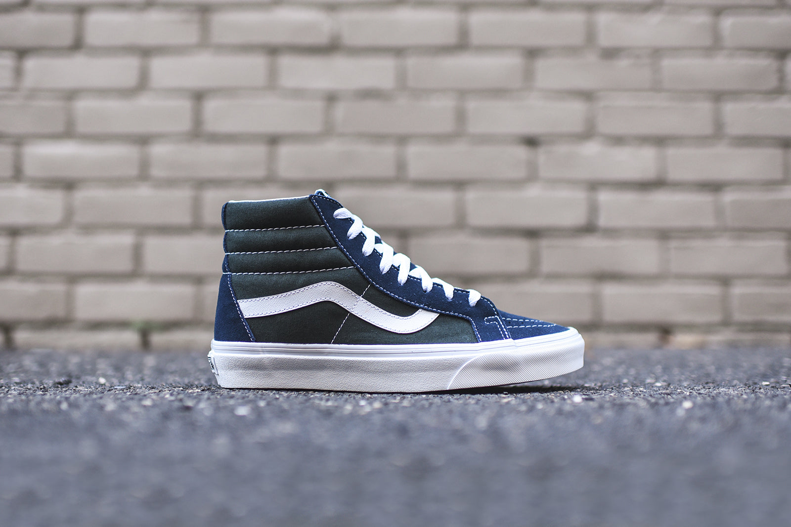 Custom Vans Sk8-hi white - Blue butterfly's – TA Customs