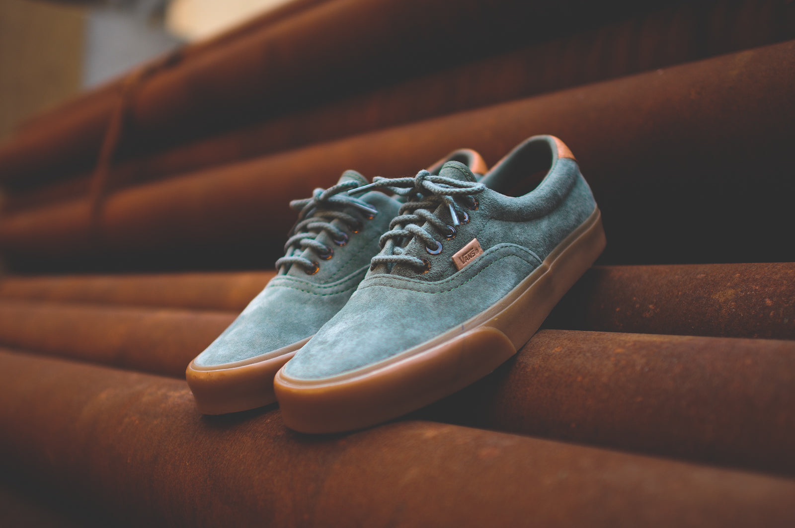 vans era navy gum