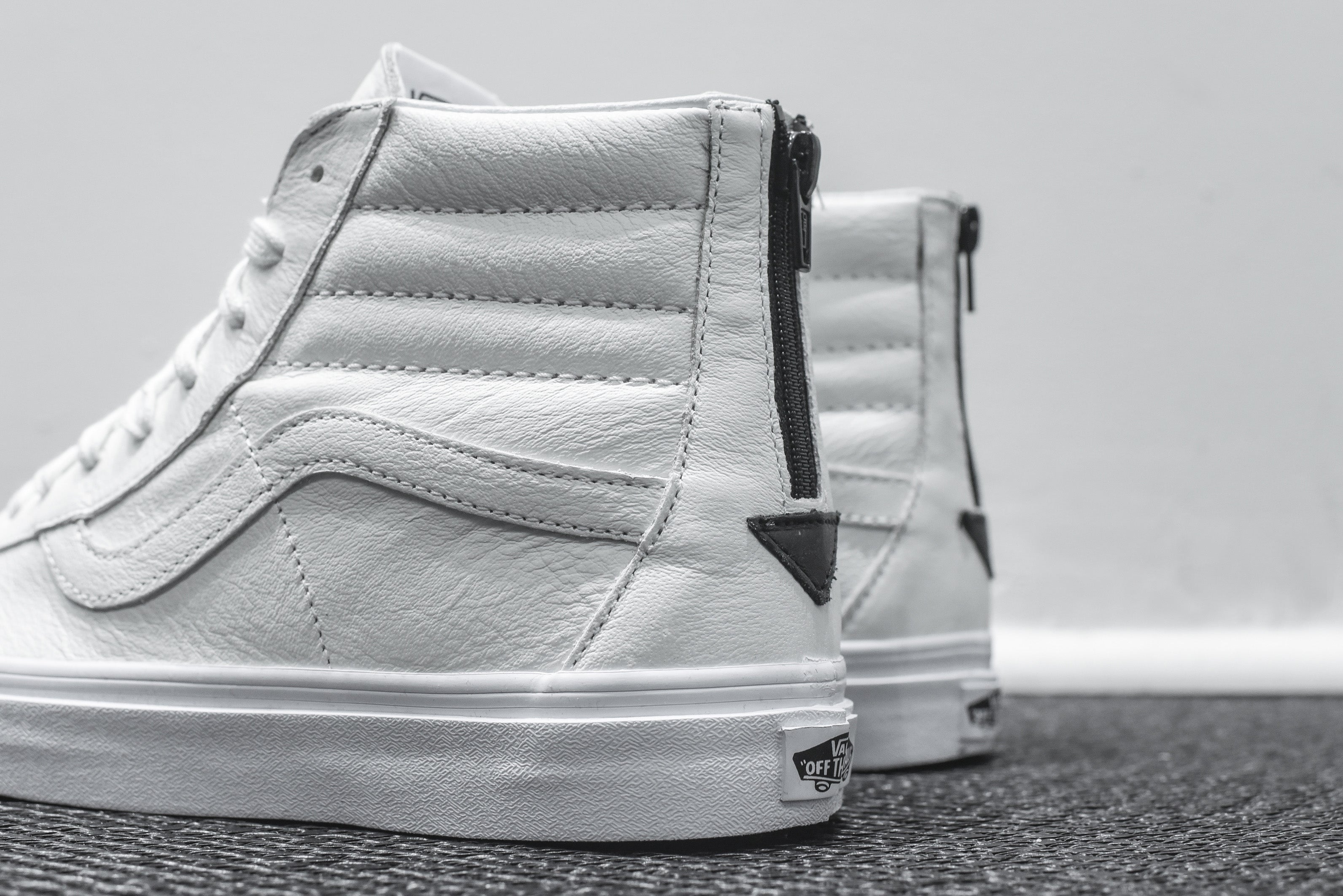 Grondig versnelling rammelaar Vans Sk8-Hi Reissue Zip - True White / Black – Kith