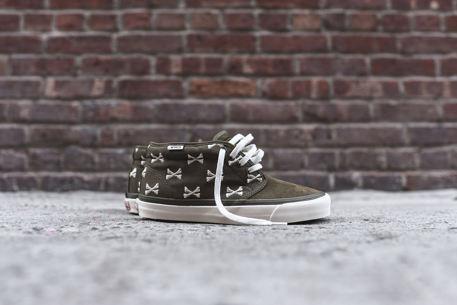 vans chukka wtaps