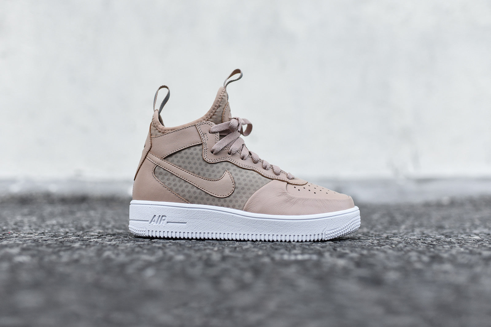 nike air force 1 mid vachetta tan