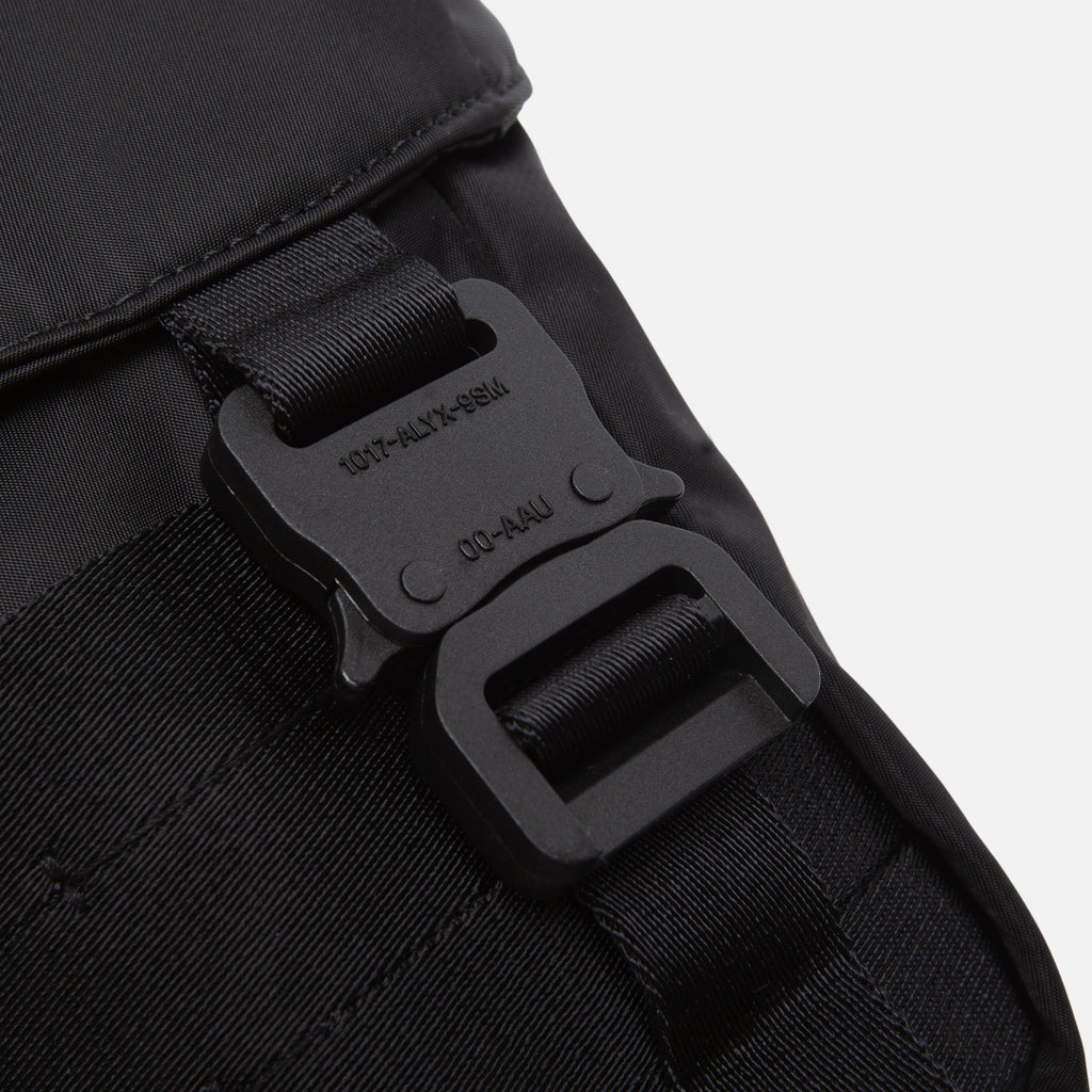 1017 Alyx 9SM Military Shoulder Bag w/ Buckle - Black – Kith