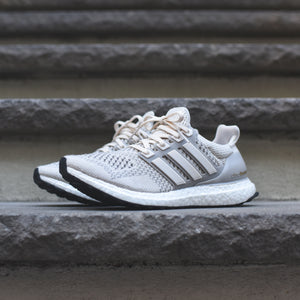 adidas ultraboost chalk