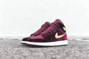 jordan 1 retro heiress night maroon