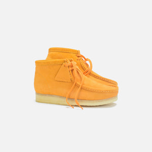 yellow clarks wallabees