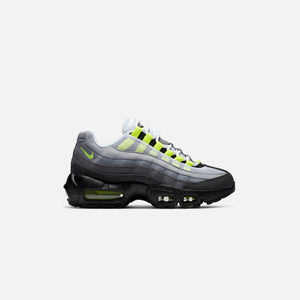 black air max 95 grade school