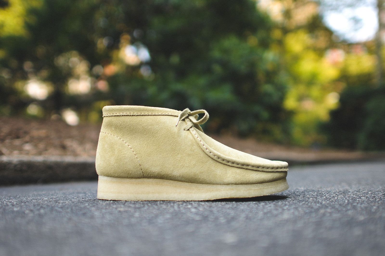 wallabee boot maple suede