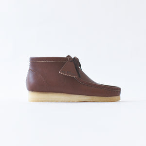 Clarks Wallabee Boot - Orange Bball – Kith