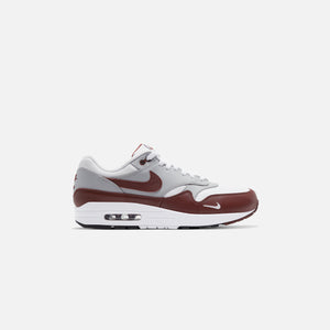 nike air max 1 white brown black