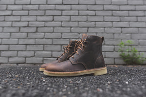 clarks desert mali boot beeswax mens