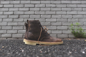 clarks desert mali boot beeswax mens