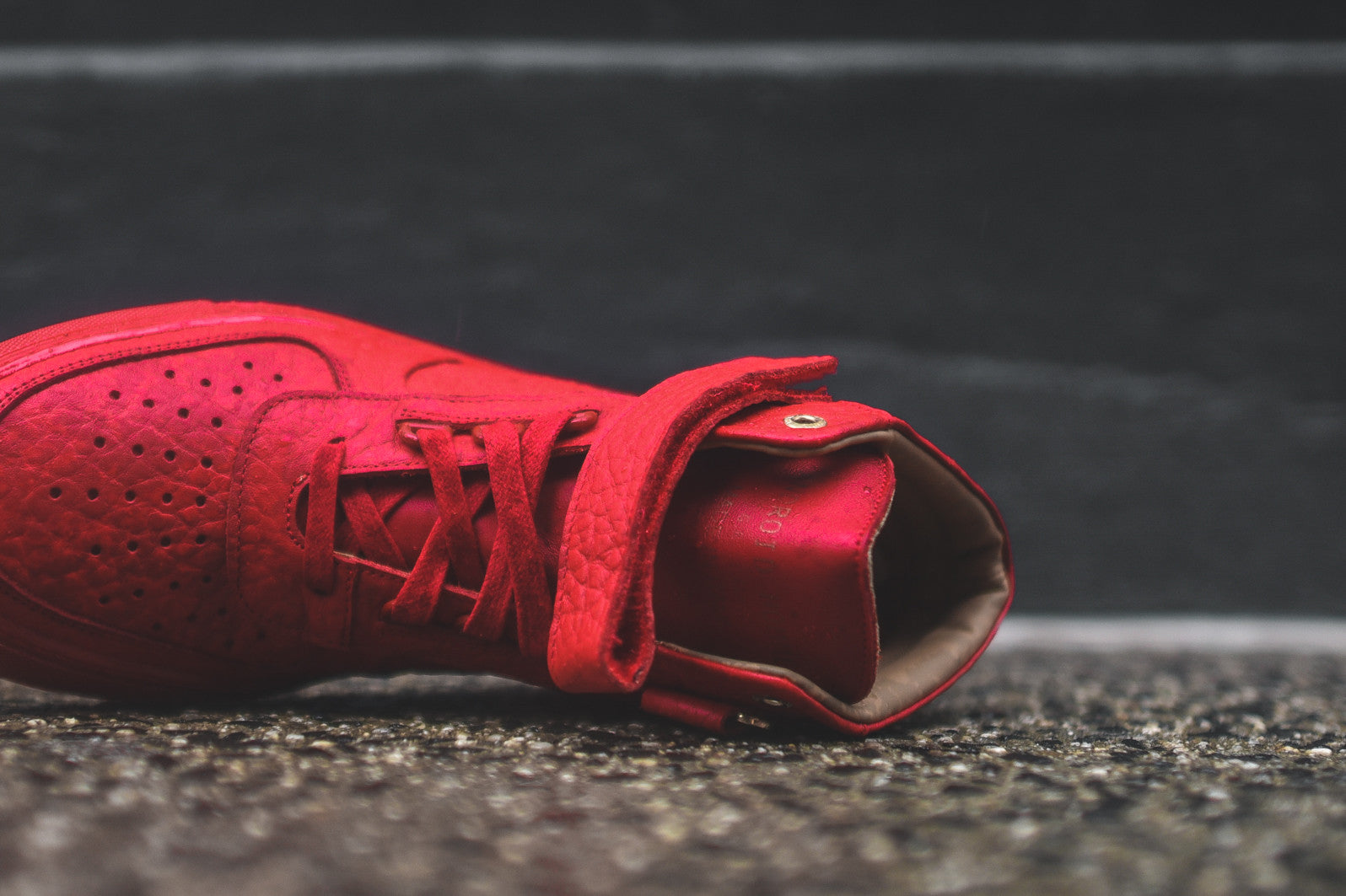 Android Homme Epsilon Mid - Triple Red | Kith NYC