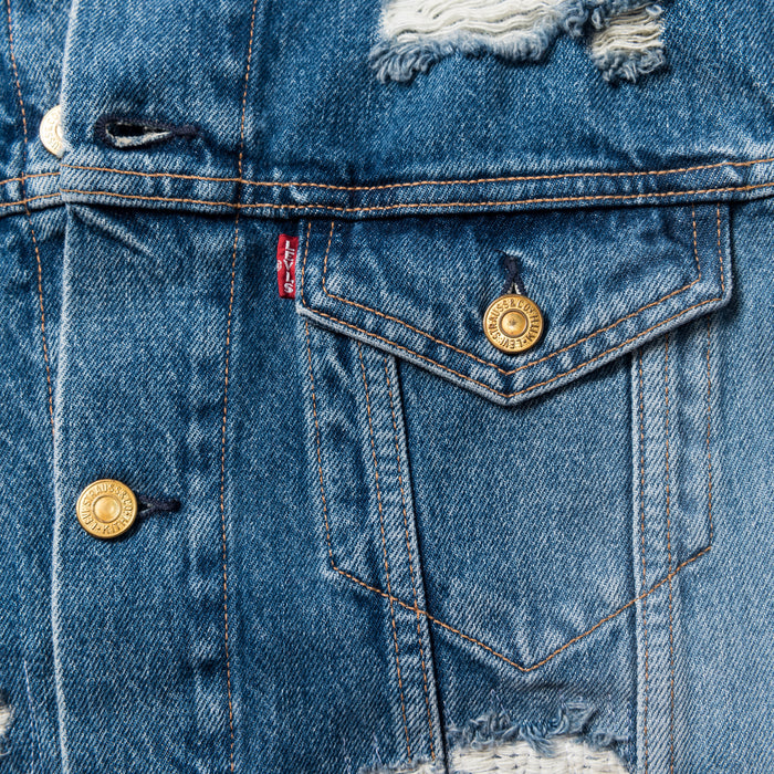 Kith x Levi's Strawberry Fields Patched Trucker - Washed Blue
