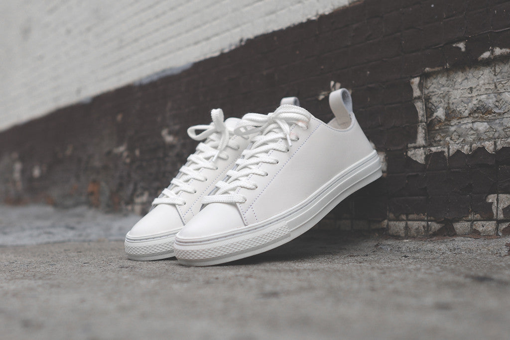 Buddy Bull Terrier Low - White – Kith NYC