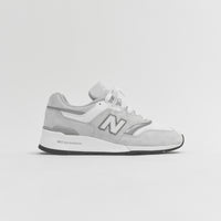 new balance 997 grey white