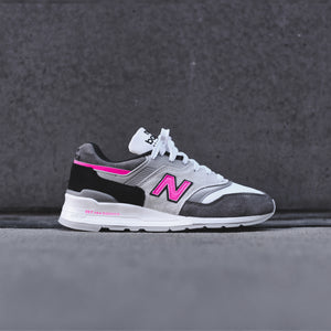 gray and pink new balance