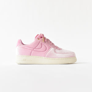 pink fuzzy air force 1