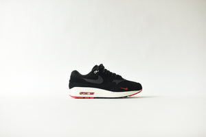 nike air max 1 premium black oil grey university red sail