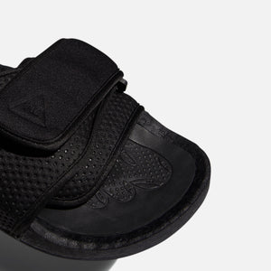 adidas x pharrell slides