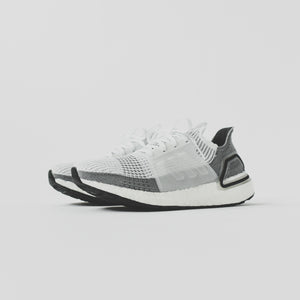 ultraboost 19 cloud white grey two