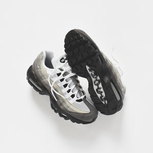 nike air max 95 og black and grey