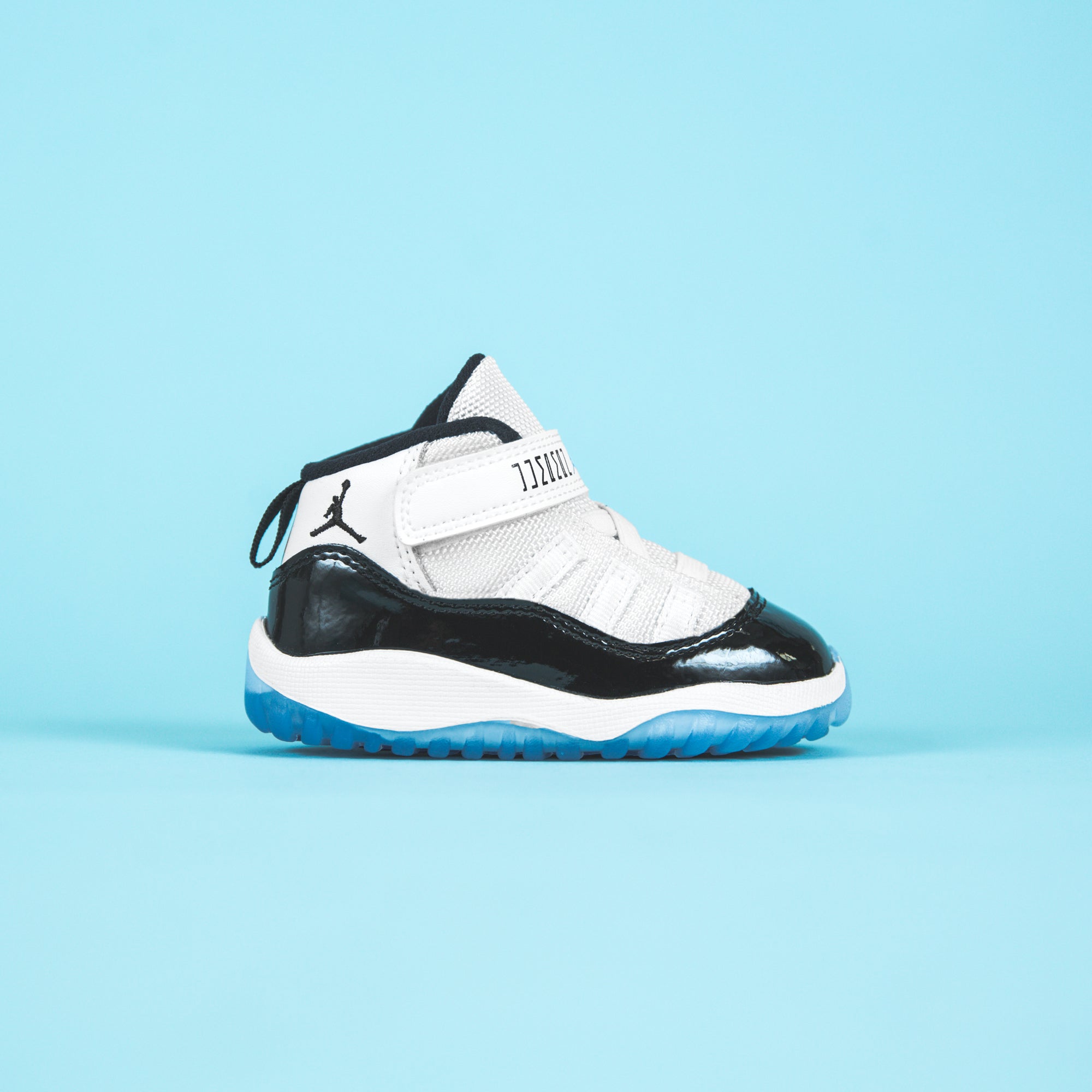 flight club jordan 11 concord