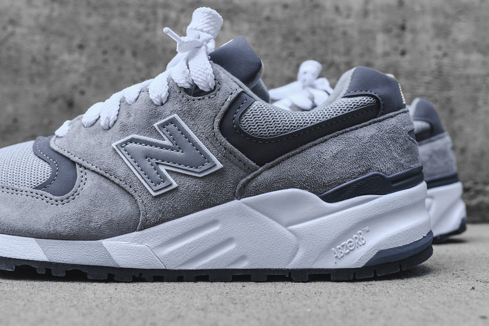 new balance modello 999