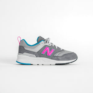 blue and pink new balance