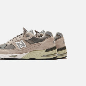 new balance cm997hcj other grey