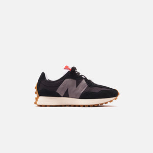 New Balance 327 - Black / Castlerock 1