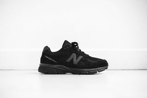 new balance m990bb4 triple black