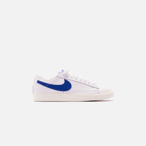 nike blazer blue low