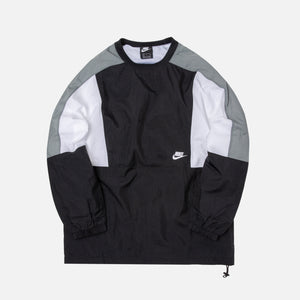 nike windbreaker black and white