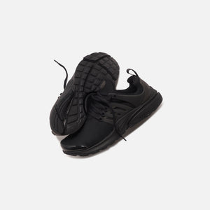 nike air presto triple black