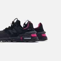 black and pink new balance