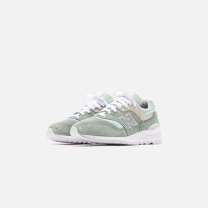 new balance 300 mint