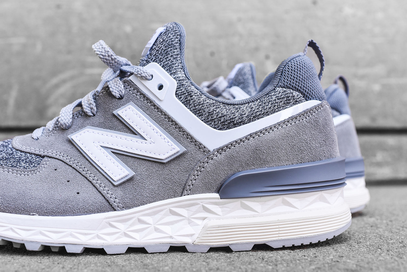 new balance 574 sport rain cloud