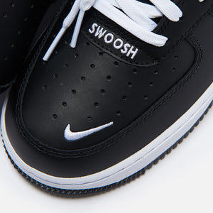 air force 1 black with white swoosh