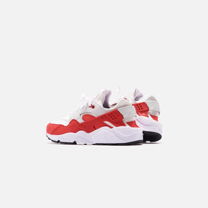 nike air huarache run micro branding