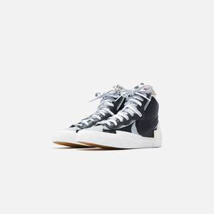 lámpara carga Asociación Nike x Sacai Blazer Mid - Black / Wolf Grey / White / Anthrax – Kith