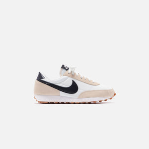 nike daybreak pale ivory black