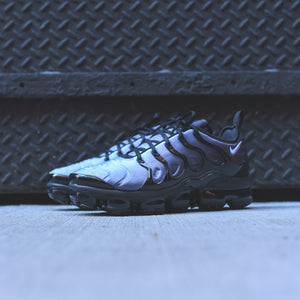 vapormax plus black aluminum