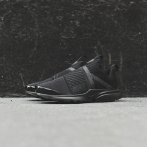 nike presto triple black mens